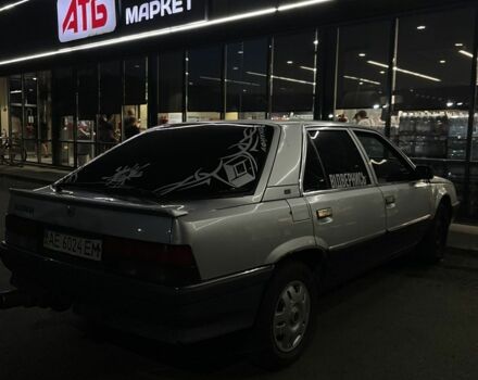 Серый Рено 25, объемом двигателя 1.6 л и пробегом 204 тыс. км за 800 $, фото 4 на Automoto.ua