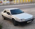 Серый Рено 25, объемом двигателя 1.6 л и пробегом 204 тыс. км за 800 $, фото 1 на Automoto.ua