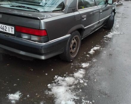 Сірий Рено 25, об'ємом двигуна 2 л та пробігом 400 тис. км за 710 $, фото 2 на Automoto.ua