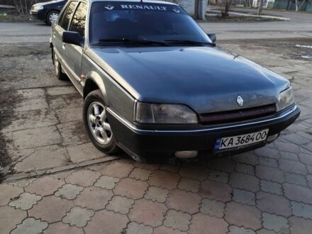 Рено 25 1988 у Очакове на Automoto.ua Сірий Рено 25, об'ємом двигуна 2.2 л та пробігом 200 тис. км за 1700 $, фото 1 на Automoto.ua