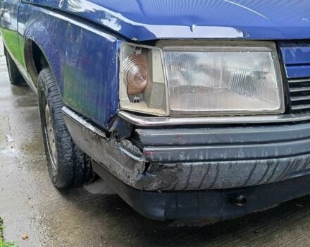 Синий Рено 25, объемом двигателя 2.2 л и пробегом 200 тыс. км за 800 $, фото 4 на Automoto.ua