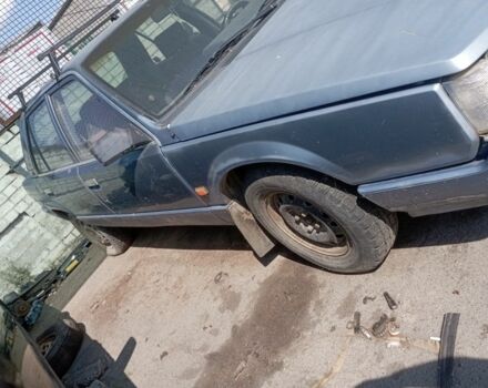 Синий Рено 25, объемом двигателя 2 л и пробегом 250 тыс. км за 600 $, фото 1 на Automoto.ua
