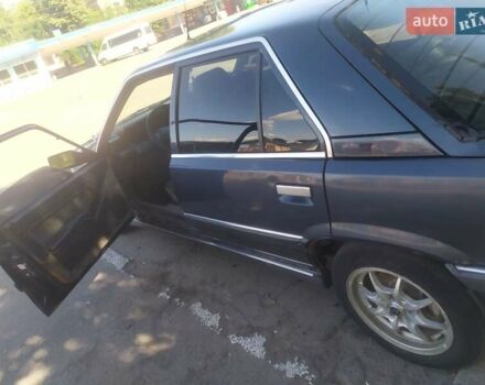 Синий Рено 25, объемом двигателя 2.2 л и пробегом 600 тыс. км за 532 $, фото 3 на Automoto.ua