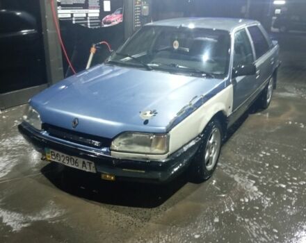 Синий Рено 25, объемом двигателя 2 л и пробегом 200 тыс. км за 500 $, фото 1 на Automoto.ua