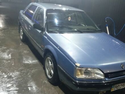 Синий Рено 25, объемом двигателя 2 л и пробегом 200 тыс. км за 500 $, фото 1 на Automoto.ua