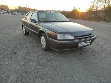 Синій Рено 25, об'ємом двигуна 2.2 л та пробігом 200 тис. км за 1400 $, фото 1 на Automoto.ua