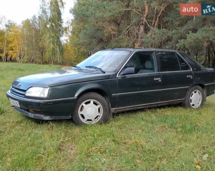 Зеленый Рено 25, объемом двигателя 2.2 л и пробегом 570 тыс. км за 1699 $, фото 1 на Automoto.ua