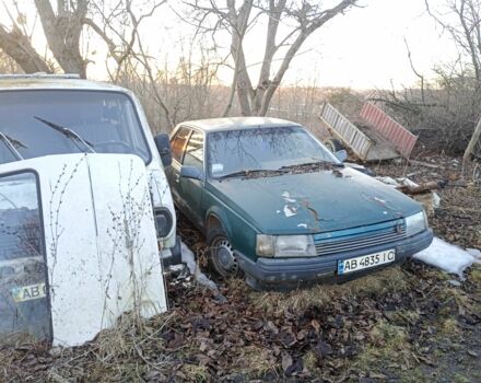 Зеленый Рено 25, объемом двигателя 2.2 л и пробегом 500 тыс. км за 343 $, фото 1 на Automoto.ua