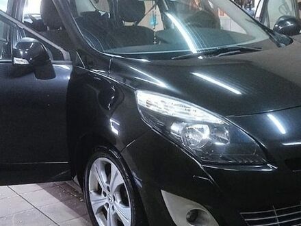 Чорний Рено 3, об'ємом двигуна 0 л та пробігом 268 тис. км за 7500 $, фото 1 на Automoto.ua