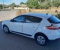 Белый Рено 4, объемом двигателя 1.5 л и пробегом 300 тыс. км за 5999 $, фото 3 на Automoto.ua