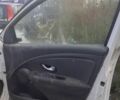 Белый Рено 4, объемом двигателя 6 л и пробегом 250 тыс. км за 700 $, фото 6 на Automoto.ua