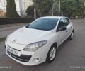 Рено 4 2011 у Одесі на Automoto.ua Білий Рено 4, об'ємом двигуна 1.5 л та пробігом 278 тис. км за 5500 $, фото 1 на Automoto.ua
