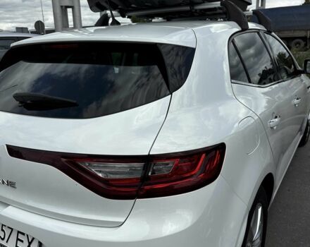 Белый Рено 4, объемом двигателя 1.6 л и пробегом 227 тыс. км за 11797 $, фото 1 на Automoto.ua