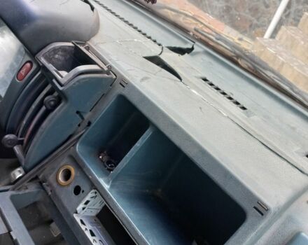 Белый Рено 4, объемом двигателя 2.1 л и пробегом 365 тыс. км за 1700 $, фото 7 на Automoto.ua