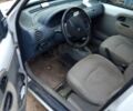 Белый Рено 4, объемом двигателя 1.3 л и пробегом 2 тыс. км за 2200 $, фото 1 на Automoto.ua