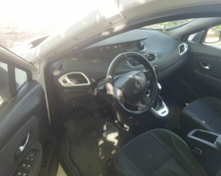 Белый Рено 4, объемом двигателя 1.5 л и пробегом 350 тыс. км за 6600 $, фото 16 на Automoto.ua