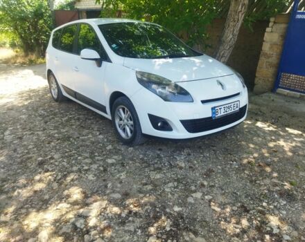 Белый Рено 4, объемом двигателя 1.5 л и пробегом 350 тыс. км за 6600 $, фото 9 на Automoto.ua