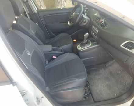 Белый Рено 4, объемом двигателя 1.5 л и пробегом 350 тыс. км за 6600 $, фото 3 на Automoto.ua