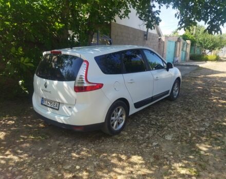 Белый Рено 4, объемом двигателя 1.5 л и пробегом 350 тыс. км за 7500 $, фото 7 на Automoto.ua