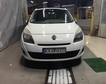 Белый Рено 4, объемом двигателя 1.5 л и пробегом 280 тыс. км за 8200 $, фото 2 на Automoto.ua