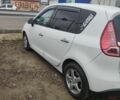 Білий Рено 4, об'ємом двигуна 1.5 л та пробігом 216 тис. км за 7939 $, фото 2 на Automoto.ua
