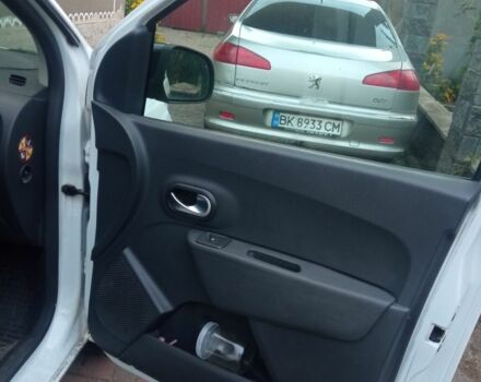 Білий Рено 4, об'ємом двигуна 1.6 л та пробігом 62 тис. км за 11930 $, фото 6 на Automoto.ua