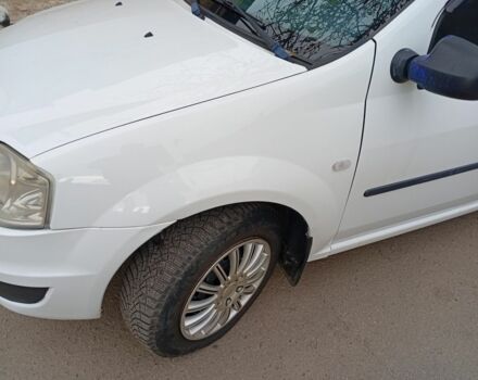 Белый Рено 4, объемом двигателя 0 л и пробегом 300 тыс. км за 3950 $, фото 1 на Automoto.ua