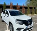 Белый Рено 4, объемом двигателя 1.1 л и пробегом 240 тыс. км за 4499 $, фото 1 на Automoto.ua