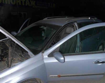 Белый Рено 4, объемом двигателя 0 л и пробегом 120 тыс. км за 1000 $, фото 1 на Automoto.ua