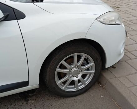 Білий Рено 4, об'ємом двигуна 1.5 л та пробігом 260 тис. км за 6500 $, фото 19 на Automoto.ua