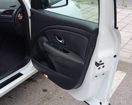 Білий Рено 4, об'ємом двигуна 1.5 л та пробігом 260 тис. км за 6500 $, фото 17 на Automoto.ua