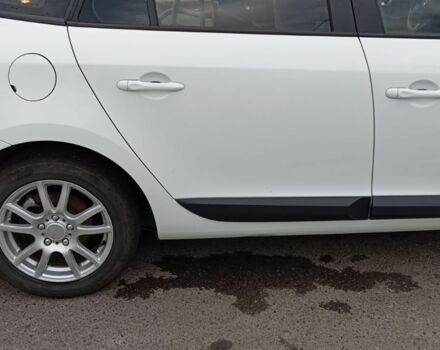 Білий Рено 4, об'ємом двигуна 1.5 л та пробігом 260 тис. км за 6500 $, фото 18 на Automoto.ua