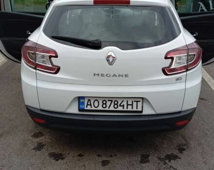 Білий Рено 4, об'ємом двигуна 1.5 л та пробігом 260 тис. км за 6500 $, фото 6 на Automoto.ua