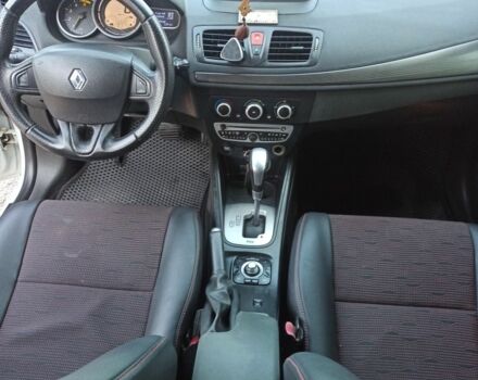 Белый Рено 4, объемом двигателя 1.5 л и пробегом 215 тыс. км за 6500 $, фото 5 на Automoto.ua