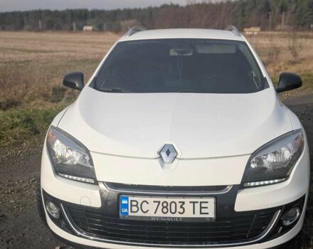 Белый Рено 4, объемом двигателя 1.5 л и пробегом 260 тыс. км за 7800 $, фото 2 на Automoto.ua