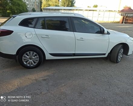 Белый Рено 4, объемом двигателя 1.5 л и пробегом 215 тыс. км за 6500 $, фото 2 на Automoto.ua
