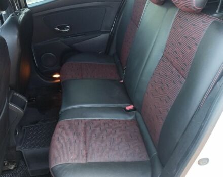 Белый Рено 4, объемом двигателя 1.5 л и пробегом 215 тыс. км за 6500 $, фото 7 на Automoto.ua