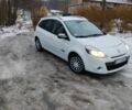 Белый Рено 4, объемом двигателя 2 л и пробегом 368 тыс. км за 2734 $, фото 4 на Automoto.ua