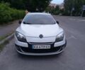 Белый Рено 4, объемом двигателя 1.5 л и пробегом 277 тыс. км за 8013 $, фото 1 на Automoto.ua