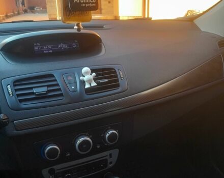 Білий Рено 4, об'ємом двигуна 1.6 л та пробігом 247 тис. км за 6900 $, фото 5 на Automoto.ua
