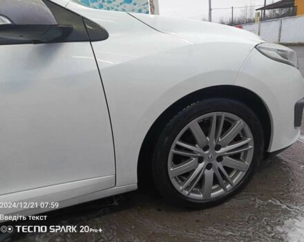 Белый Рено 4, объемом двигателя 1.5 л и пробегом 225 тыс. км за 8000 $, фото 4 на Automoto.ua