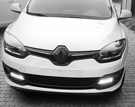 Белый Рено 4, объемом двигателя 0 л и пробегом 211 тыс. км за 9800 $, фото 5 на Automoto.ua