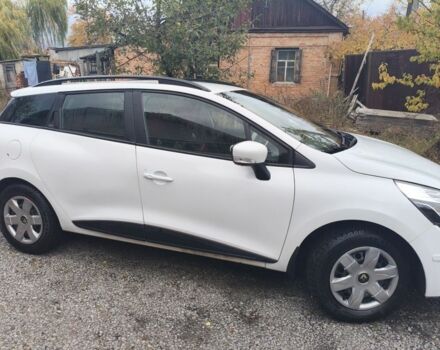 Білий Рено 4, об'ємом двигуна 1.5 л та пробігом 270 тис. км за 6700 $, фото 1 на Automoto.ua