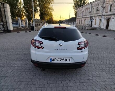 Белый Рено 4, объемом двигателя 1.5 л и пробегом 242 тыс. км за 9100 $, фото 3 на Automoto.ua
