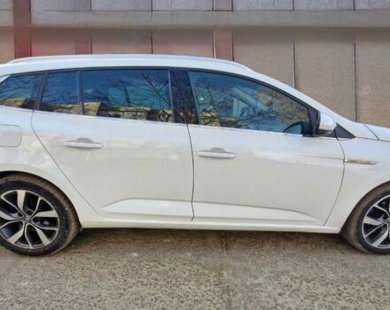 Белый Рено 4, объемом двигателя 1.5 л и пробегом 176 тыс. км за 11500 $, фото 1 на Automoto.ua