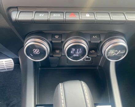 Белый Рено 4, объемом двигателя 1.6 л и пробегом 22 тыс. км за 24500 $, фото 7 на Automoto.ua