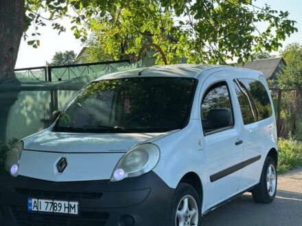 Белый Рено 4, объемом двигателя 1.5 л и пробегом 393 тыс. км за 5511 $, фото 1 на Automoto.ua