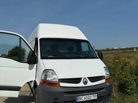 Рено 4 2010 в Львове на Automoto.ua Белый Рено 4, объемом двигателя 2.5 л и пробегом 370 тыс. км за 7900 $, фото 1 на Automoto.ua