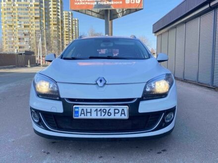 Белый Рено 4, объемом двигателя 1.6 л и пробегом 287 тыс. км за 5300 $, фото 1 на Automoto.ua