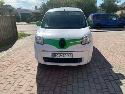 Білий Рено 4, об'ємом двигуна 0 л та пробігом 40 тис. км за 6499 $, фото 1 на Automoto.ua